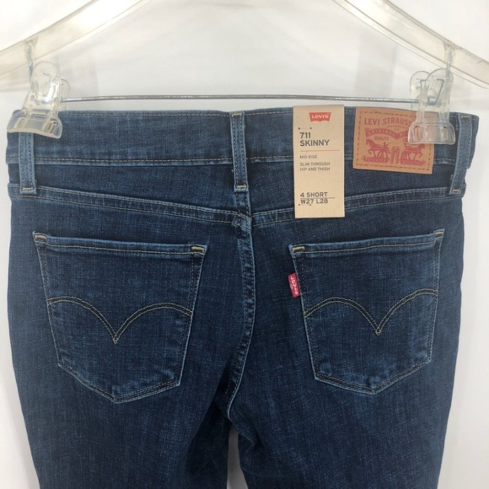 SOLD! NEW Levi's 711 Skinny Distressed Skinny Jean 27/28 - Picture 7 of 10
